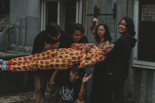 Extra Rise Band Photo 4